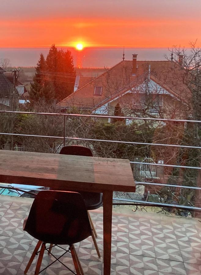 Hello Balaton Apartman Alsóörs Kültér fotó