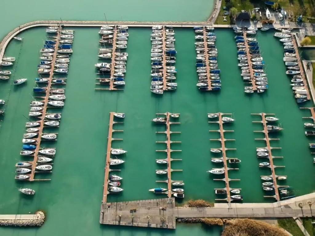 Hello Balaton Apartman Alsóörs Kültér fotó
